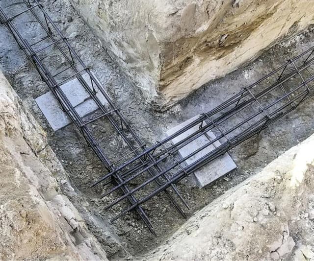 Jak prawidłowo zbroić fundamenty? Praktyczne porady i najczęstsze błędy Jak prawidłowo zbroić fundamenty? Praktyczne porady i najczęstsze błędy