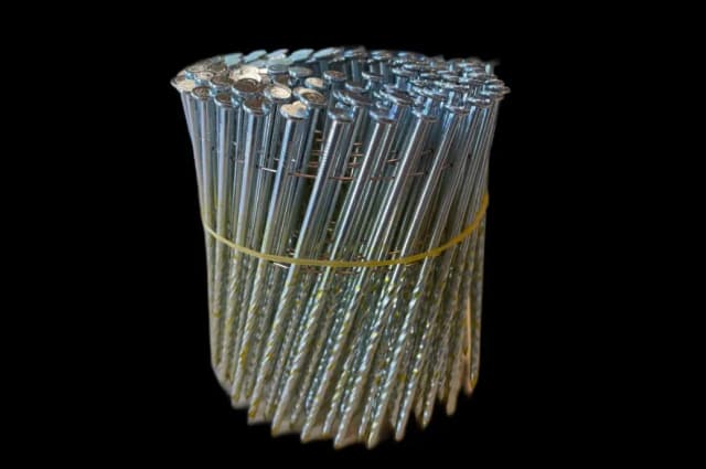 Jakie gwoździe do łat i kontrłat – uniknij błędów w wyborze Jakie gwoździe do łat i kontrłat – uniknij błędów w wyborze