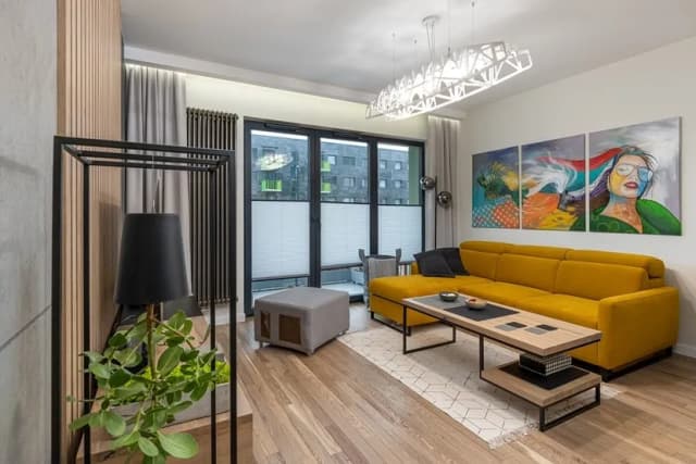 Rewelacyjne pomysły na dekorację ściany nad kanapą w salonie – zaskakujące aranżacje Rewelacyjne pomysły na dekorację ściany nad kanapą w salonie – zaskakujące aranżacje